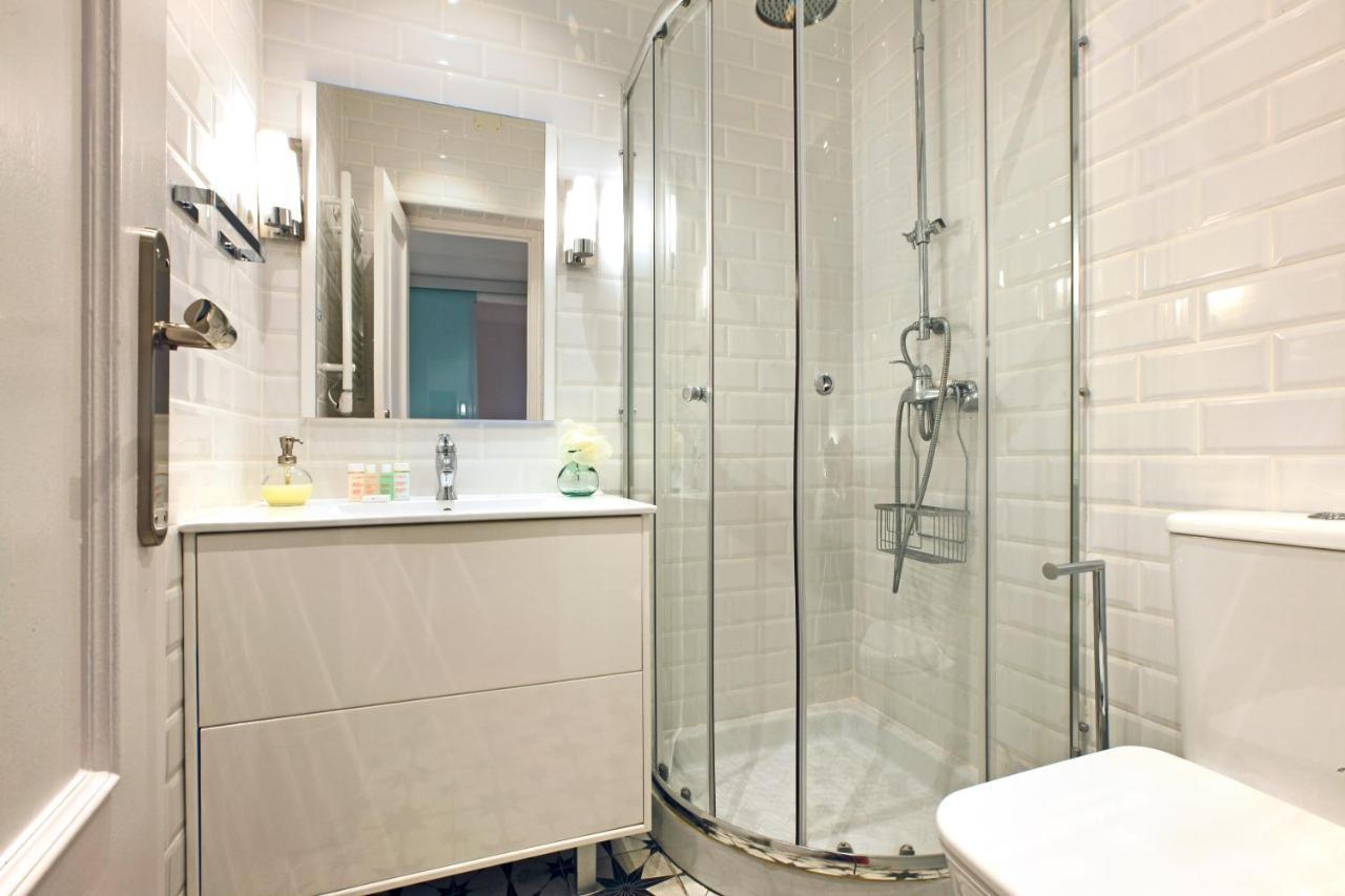 Atocha Suite - Barrio De Las Letras Madrid Exterior photo